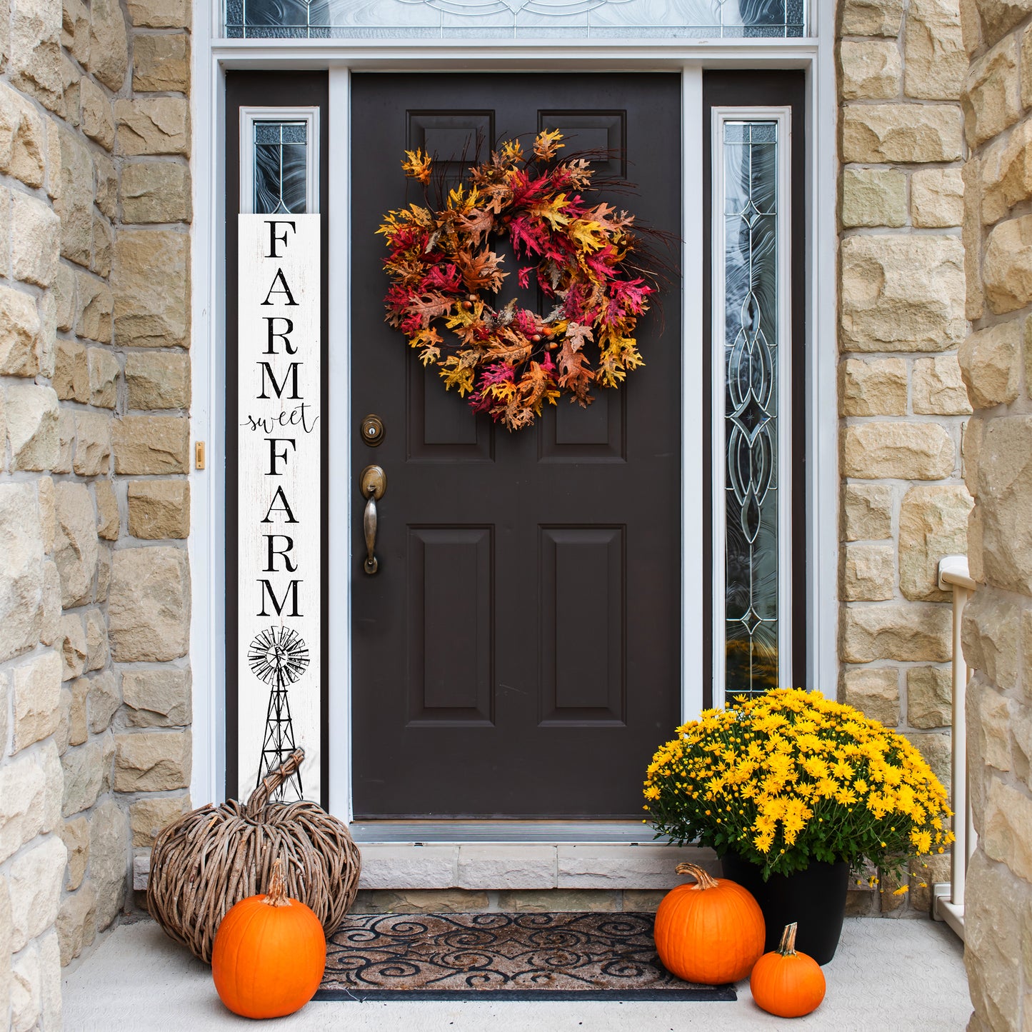72in White 'Farm Sweet Farm' Welcome Porch Sign - Rustic Door & Outdoor Home Decor
