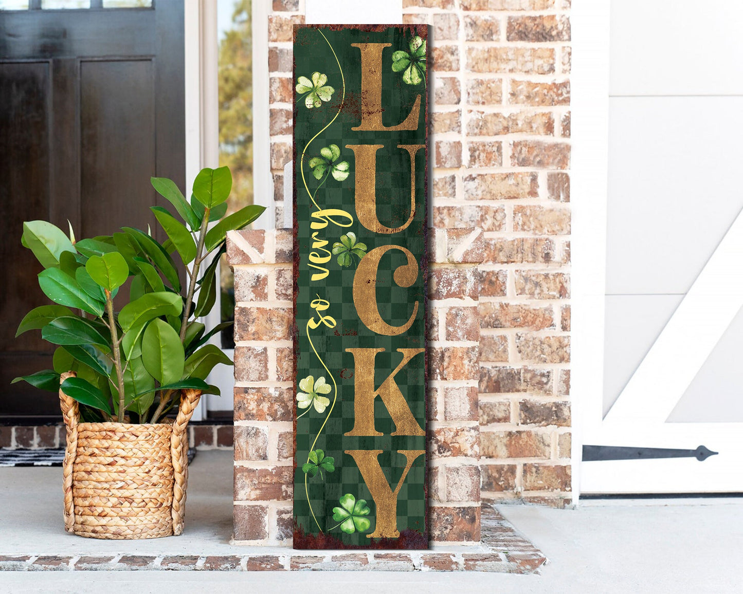 36-Inch Rustic Modern Farmhouse Entryway St. Patrick's Day 'So Very Lucky' Sign for Front Porch, Green St.Patrick's Decor for Front Door