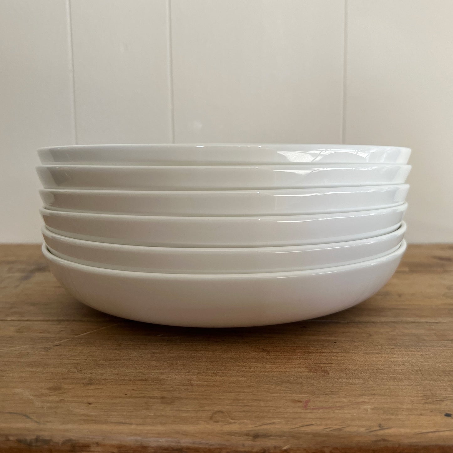 White Bone China Large Salad Pasta Dinner Bowls - 9 Inch Diameter | Elegant and Durable Tableware for Salads, Pasta, and Dinners