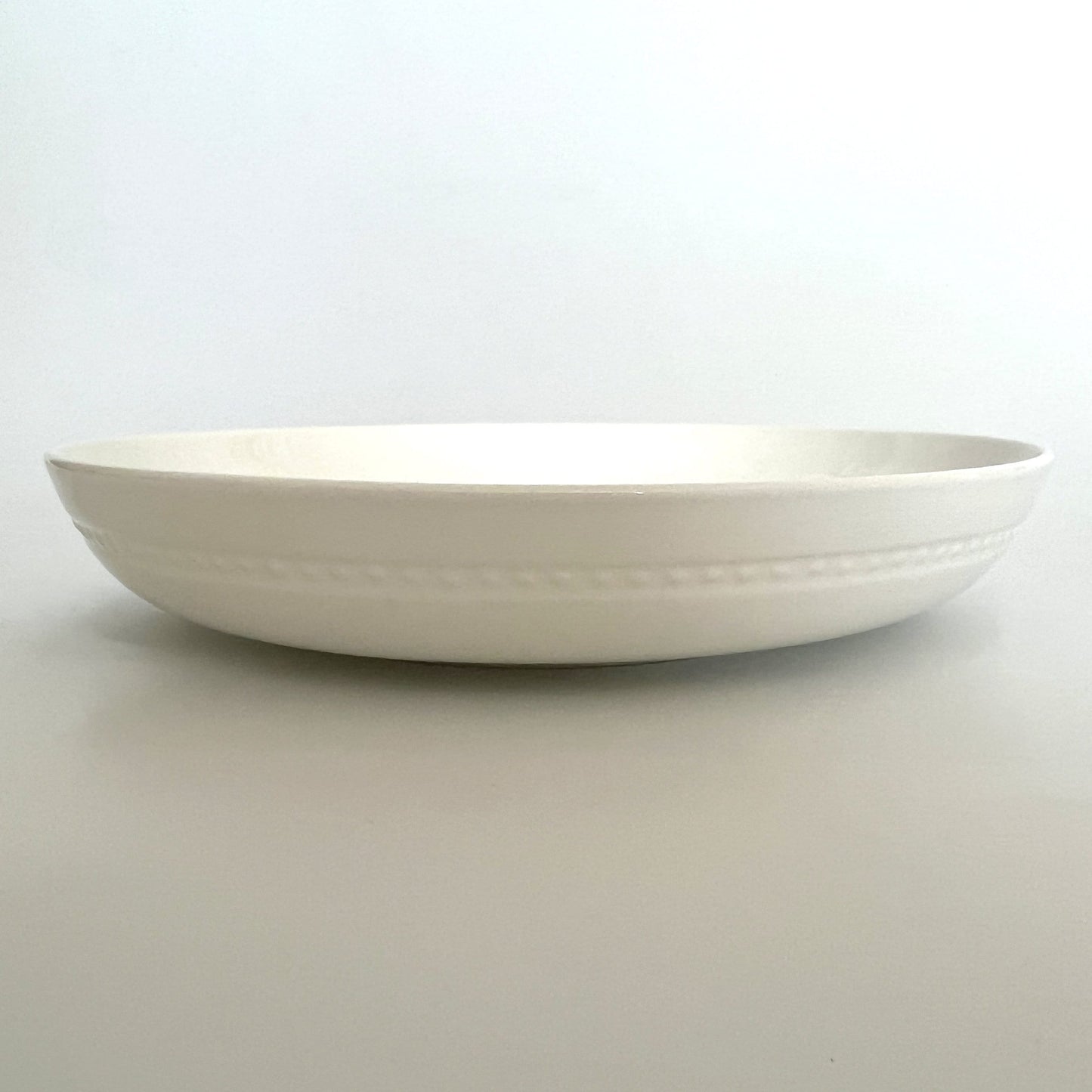 White Bone China Large Salad Pasta Dinner Bowls - 9 Inch Diameter | Elegant Tableware for Salads, Pasta, and Dinners | 3 Styles Available